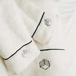 Patri's Glamp * マリアーンスケー・ラーズニェ